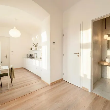 Emora Modern Center Apartman Prága