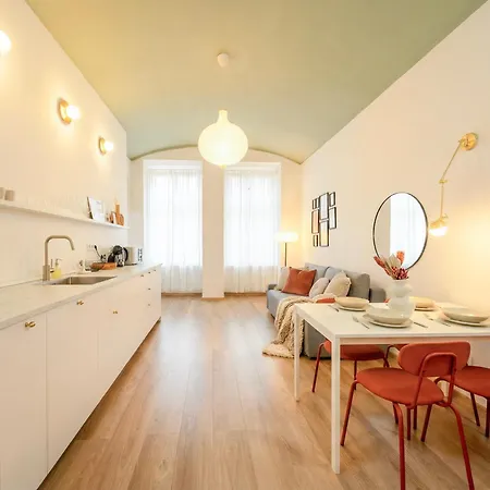 Apartman Emora Modern Center *